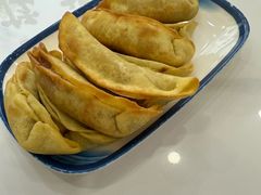 -老新隆牛肉锅贴(新街口店)