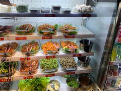 自助取餐区-马路牙子地桌烤肉(工体店)