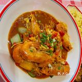 服了！长沙这家店的招牌咖喱罗氏虾怎么这么好 吃