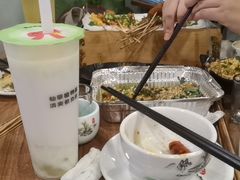 -陈员外正宗夹江烧烤(广福路店)