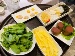 -鼎鼎香·港式火锅(北京SKP店)