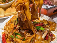 -小河公主秘制烤羊腿(小绿谷店)