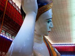 -ခြောက်ထပ်ကြီးရွှေသာလျောင်းဘုရားကြီး