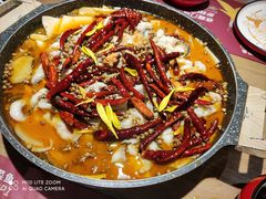 -山城外·非遗酸菜鱼(蜀都万达店)