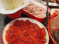 -醉董牛川派鲜肉自选火锅(烟台店)