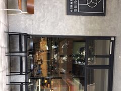 -慢象咖啡(台江店)