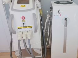 -荟草堂专业祛痘修护中心
