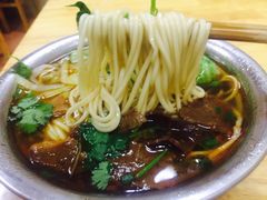 -朝阳路拉面店