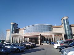 -兴芮温泉度假区