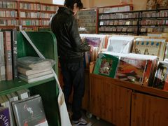 -麦田书店(国防路店)