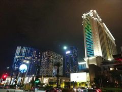 -影汇之星8字形摩天轮