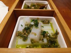 开胃小菜-渝半城经典川粤菜(重庆天地店)
