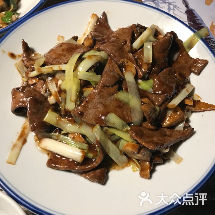 韭芽蘑菇爆猪肝