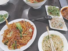 -杨记清芳牛肉拉面(宝龙广场店)