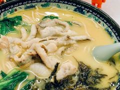 -明呈黄鱼面馆(斜土路店)