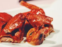 脆皮乳鸽-荣轩(新荣记环球金融中心店)