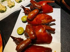 脆皮乳鸽-海派悦庭·海胆烧麦·新融合菜(凯德广场店)