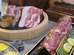 -轻烧烤肉(光谷步行街店)