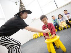 -猴有戏教育戏剧·音乐剧·主持口才·演讲朗诵辩论(环球港华师大校区)