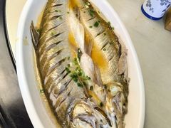 -七的湖·晚芳亭·阳澄湖农家菜·大闸蟹(莲花岛店)