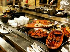 -圣丰索菲特·2 On 988 Café 自助餐厅