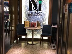 -La Mer Restaurant & Lounge