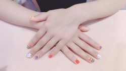 -花系美·美甲美睫精品店