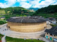 -福建土楼（华安）旅游区•大地土楼群