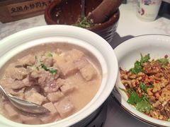 -费大厨辣椒炒肉(黄兴中心广场店)