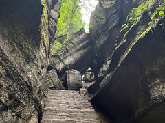 -梭布垭石林景区