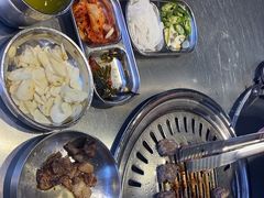 -哈哈碳都·牛肋条无限自助烤肉(台江万达店)