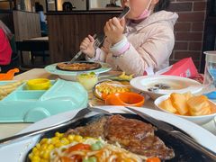 -豪客来牛排(重庆三峡广场步行街1704店)