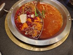 -沸炉重庆老火锅(军事博物馆店)