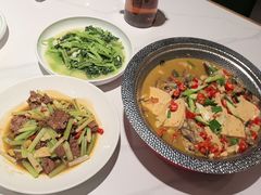 溪水杂鱼锅-老馆子·建德菜·山肴鱼鲜(海威新界店)
