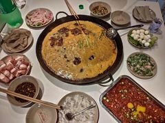 -岗上渣渣老火锅(两路口店)