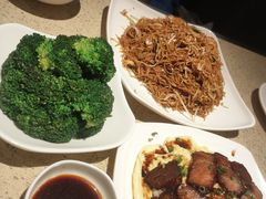 西蓝花-满得意茶餐厅·顺德家常菜·港式经典(大良店)