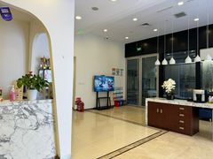 -瑞尔齿科(颐堤港诊所)