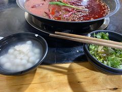 -铜元老码头鳝鱼火锅