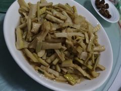 -天乐农家鱼头王(天目湖店)