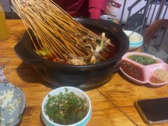 -两角签串串香十一年老字号(机场路店)