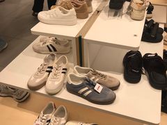 -hotwind热风(国际商场店)