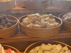 -牛YO寿喜烧·铁板烧和牛火锅自助(市府恒隆店)