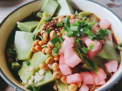 -王万妈卤猪脚(青岩交通路)