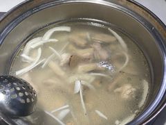 -三个椰子·现砍椰子鸡(金源CBD店)
