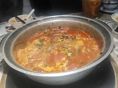 -禄婶鸡煲·打边炉