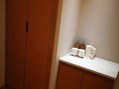 -全季酒店(重庆李子坝牛角沱地铁站店)