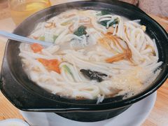 -一家人剪刀面(海伦国际店)