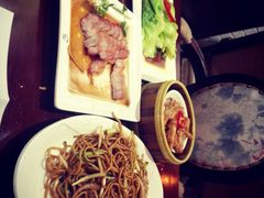 -粤色·老广州茶餐厅(河南商会大厦店)