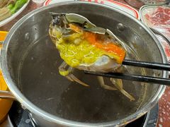 -四囍码头海鲜烧烤自助火锅(外滩南京东路悦荟广场店)