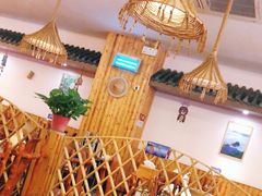 -滇香肴·云南菜蒸汽石锅鱼(云南北路店)